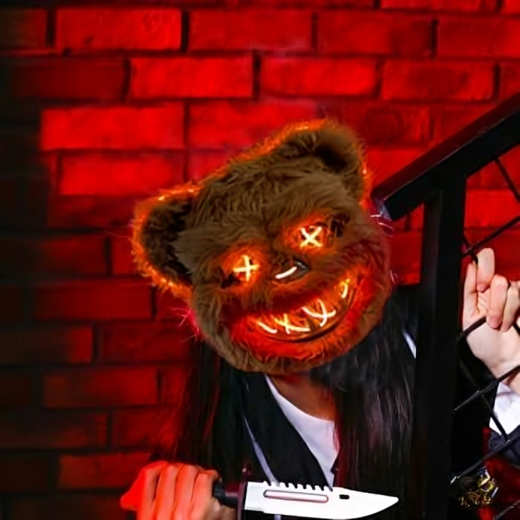 "Bunny & Bear: El Dúo Perfecto del Terror"